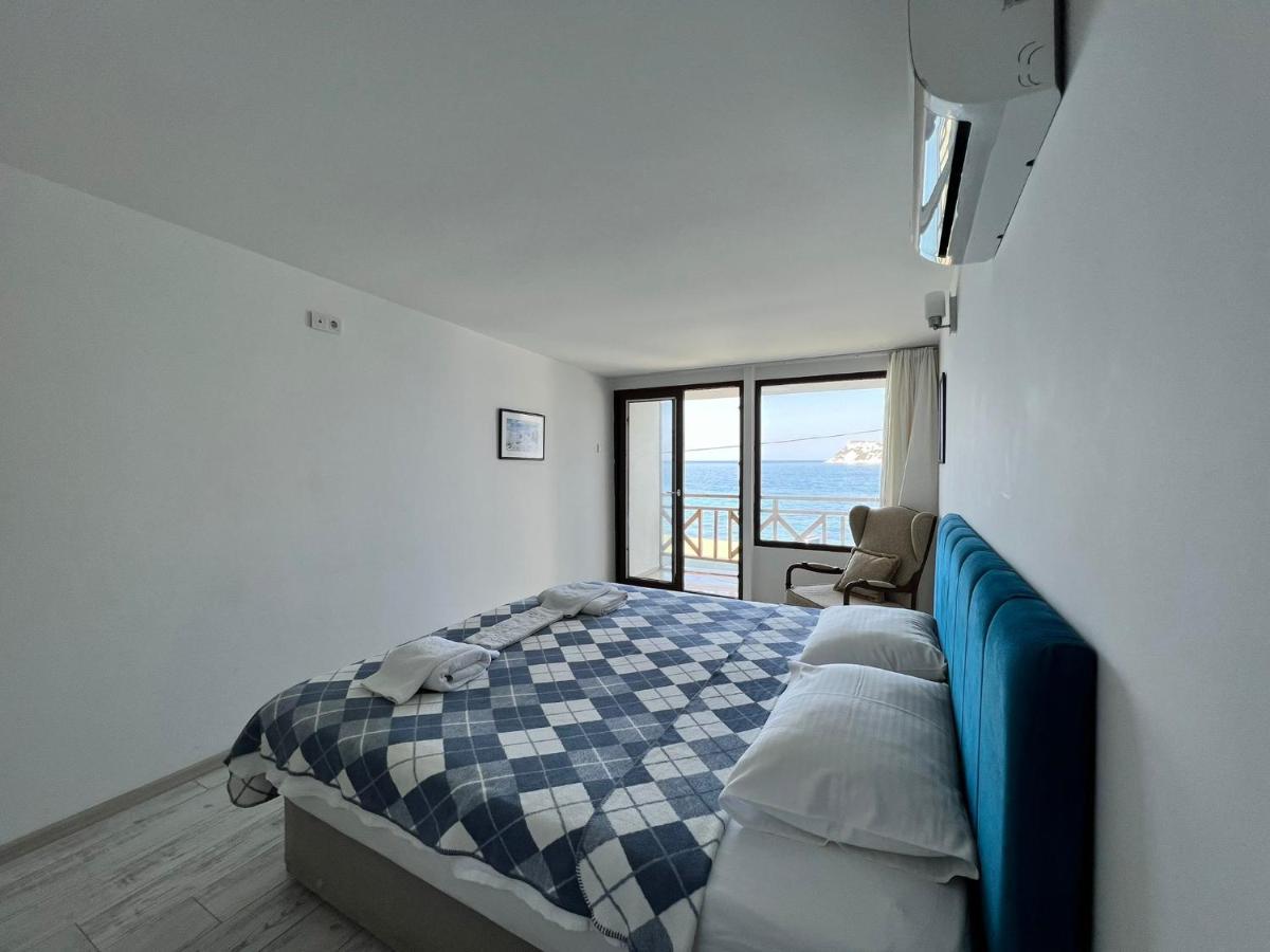 Giritli Rum Meyhanesi & Butik Otel Karaburun (Izmir) Exterior foto