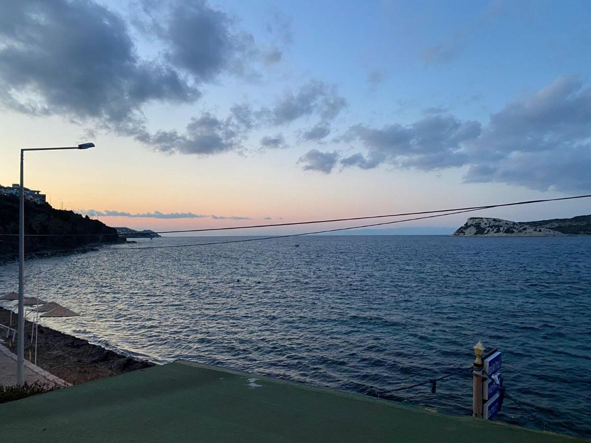 Giritli Rum Meyhanesi & Butik Otel Karaburun (Izmir) Exterior foto